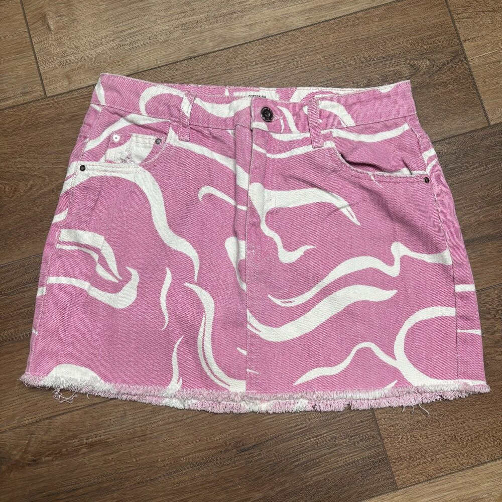 Cotton:On Denim Micro Mini Skirt Distressed Womans Size 6 Pink Zebra Y2K